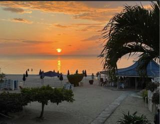 Seacret Studios - Cozy Jamaican Retreat apts - 1