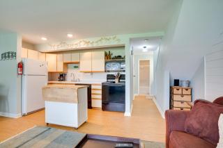 Lovely Crescent Bar Condo with Community Amenities! - Quincy - 3