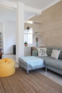 Beautiful Villa in Sunny Lagoa - 1