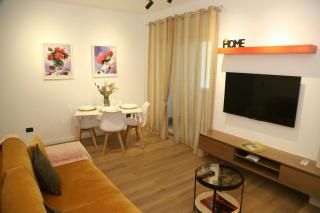 MJolly Apartment - Tirana - 2