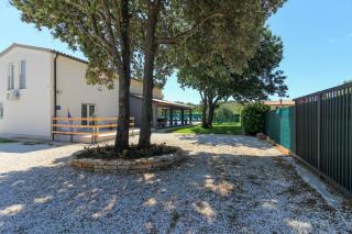 Wonderful villa wit pool surrounded by nature, high level of privacy a few minutes to the beach and town center by car by WiiBuk - Valtura - 4