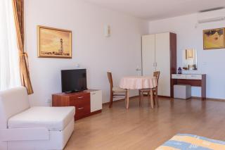 Via Pontica 123 Guest Apartments - 3