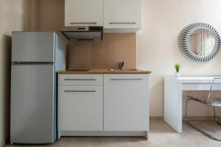 Sithonia Suites Luxury 3 Beds Studio, Semi-ground Floor - Nikiti - 2