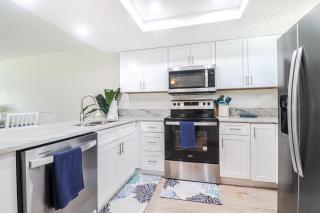 Ocean Village Club P25 - 4