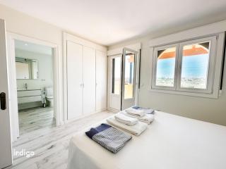 Bright Refurbished 3 Bedroom Townhouse ALI001 - 5