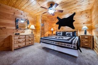 Wilderness Lodge cabin - 4