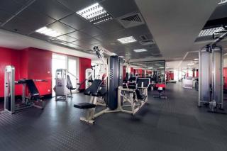 Magnificent 3 Bedroom Next To The Beach And Marina Mall - 4