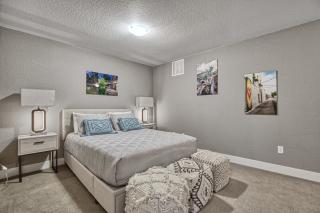 2 Bedroom townhome, super close to downtown FC! - 1