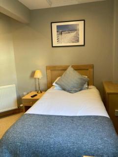 The Sleepwell Inn - 8