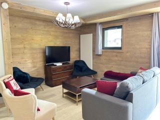 Appartement neuf aux Gets, au pied des pistes et du centre, avec terrasse et services inclus - FR-1-623-50 - Les Gets - 3