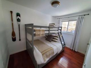 Family Lakefront Getaway AC + Starlink Internet - Minden - 4