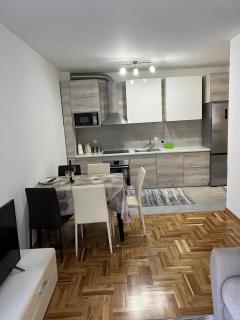 Apartman darko - Bečići - 1