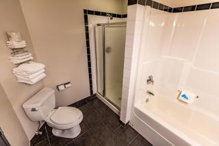 Stoney Nakoda Resort & Casino - Seebe - 7