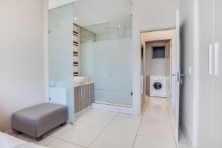 Tyrwhitt Serviced Apartments in Rosebank - 1