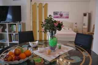 ROSE HOUSE - 9