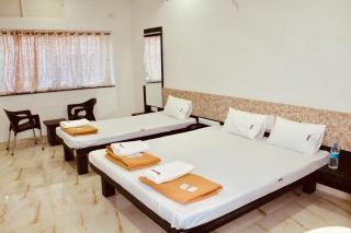 Hotel Mangalam - Kurandvād - 8