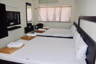 Hotel Mangalam - Kurandvād - 9