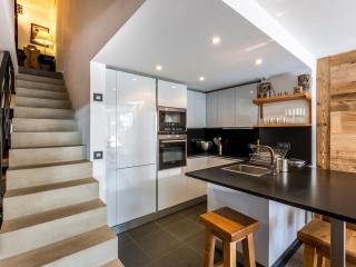Appartement duplex haut de gamme avec cheminée au cœur de Val-d'Isère, proche des pistes et commodités - FR-1-694-104 - Val dʼIsère - 3