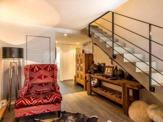 Appartement duplex haut de gamme avec cheminée au cœur de Val-d'Isère, proche des pistes et commodités - FR-1-694-104 - Val dʼIsère - 2
