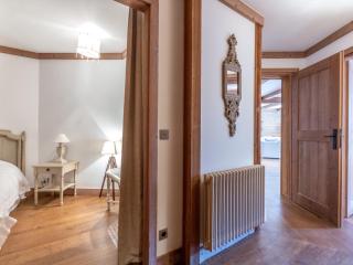 Luxueux 4 pièces avec alcove, superbe séjour, prestations haut de gamme, au cœur de Val-d'Isère - FR-1-694-167 - 1
