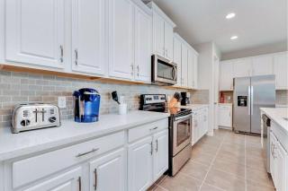 BSV1810 - Luxury 8 Bedroom 6 Bathroom Villa in the Desirable Solara Resort - Kissimmee - 3