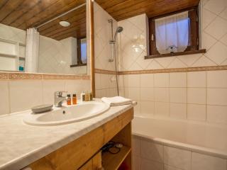 Appartement 2 pièces avec balcon exposé sud, au cœur de Val-d'Isère et proche des pistes - FR-1-694-282 - Val dʼIsère - 2