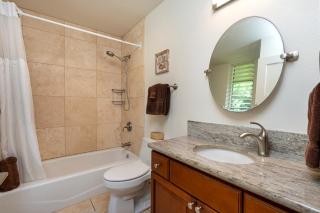 2 Bedroom Kapaa Condo, Pool, AC, Beach Access KK116 - Kapaa - 1