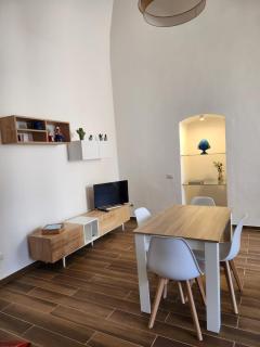 Palazzo Manzoni Apartments - 8