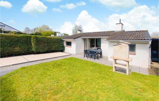 3 Bedroom Awesome Home In Oostduinkerke - 8