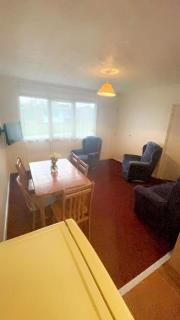 Hemsby Chalet Get Aways - Hemsby - 5