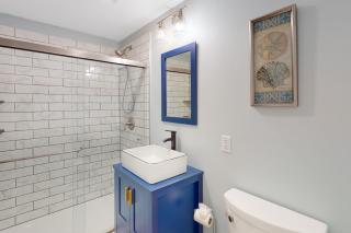 Bayside on Commercial - Provincetown - 1