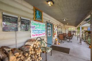 Yukon Trails Campground - 2