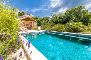 Mai's Cottage - Stari Grad - 8