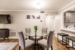 Bright 2 bedroom 2 bath condo with pool - Sarasota - 4