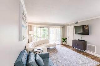 Bright 2 bedroom 2 bath condo with pool - Sarasota - 7