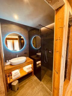 Hotel Piccolo Tibet - Livigno - 1