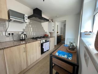 Nottingham Home Stay - 6