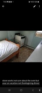 ARMANI MANOR UPSTAIRS UNIT 3 quaint rustic 1br - Wildwood - 2