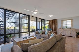 Beachfront Apt with rooftop spa across from Marcoola Beach - Marcoola - 3