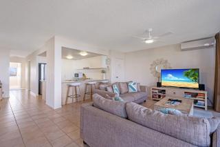 Beachfront Apt with rooftop spa across from Marcoola Beach - Marcoola - 2