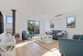 Island Court - Smiths Beach - 9