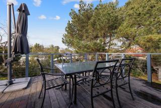 Island Court - 1