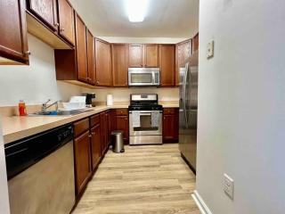 Luxury Condo Near NYC, MetLife & American Dream - Passaic - 5