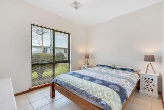 10 Rupara - Linen Included - Hayborough - 7