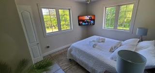 Hilltop Mansion at Rebecca's Fountain - 1