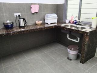 Y and Y homestay 2 - Ipoh - 9
