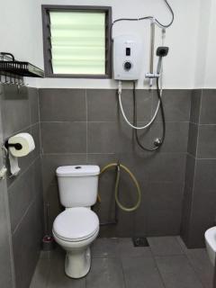 Y and Y homestay 2 - Ipoh - 5