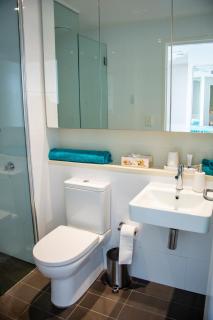 Absolute Waterfront Darwin - 1 Bedroom Apartments Over The Water - 2