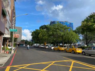 鳳山火車站前景觀雙人房 - 3