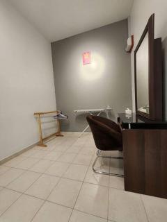 4R4B SDK Traveler Modern loft overlooking downtown - Sandakan - 3